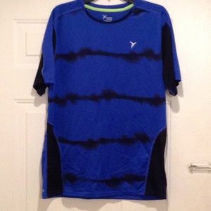 Men's shirt 🔹3/$25